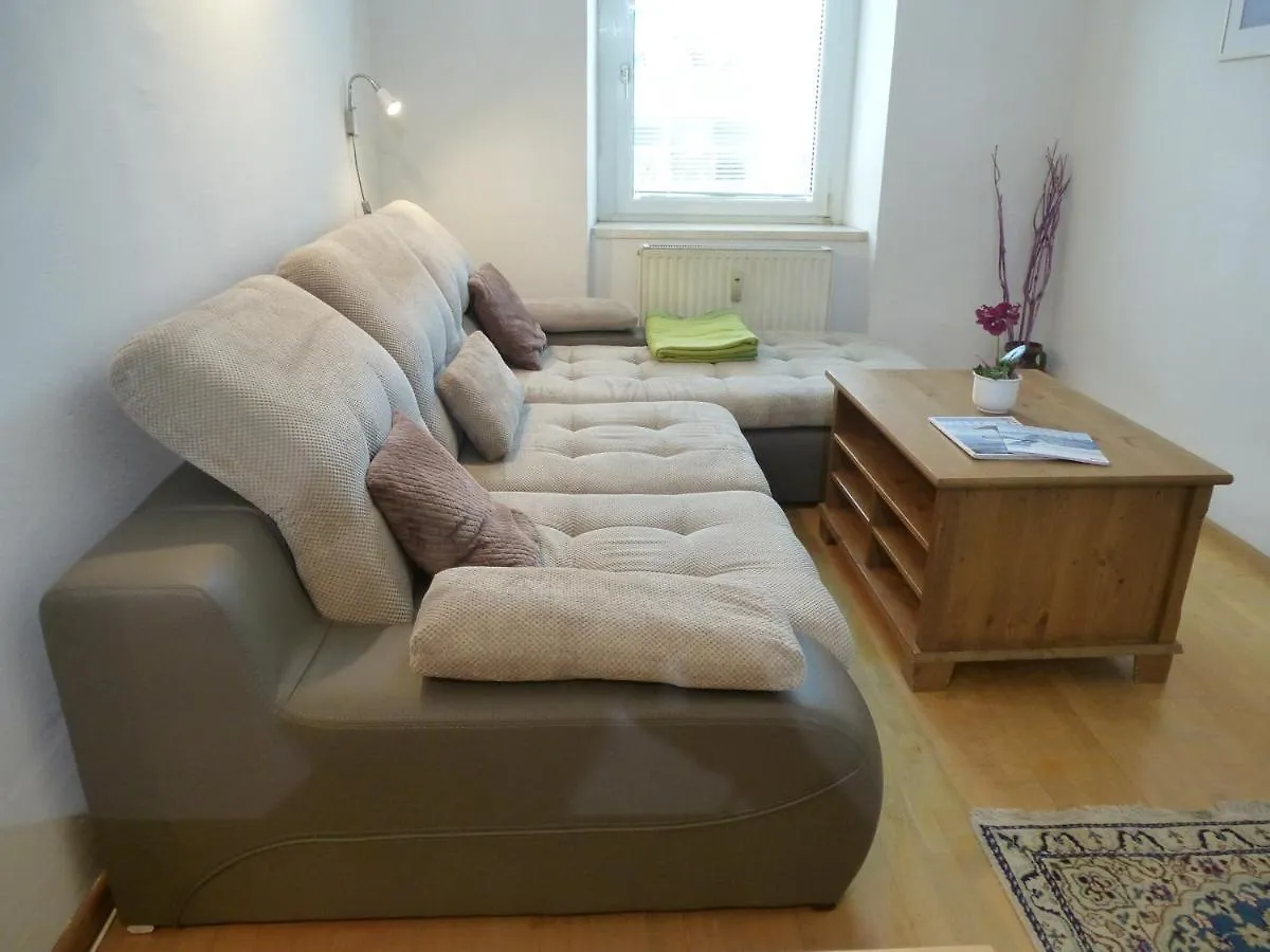 Charming, Central, Spacious Apartment Innsbruck